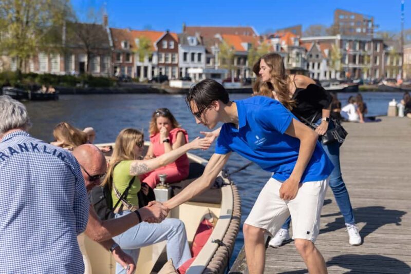 Haarlem: Unlimited Drinks City Cruise - Who is This Tour Best For?