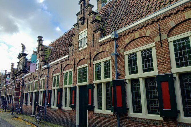 Haarlem Walking Tour. Unknown and Surprising - Why This Tour Is Worth the Price