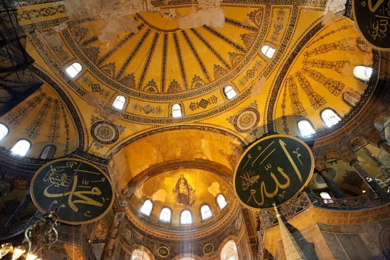 Hagia Sophia, Topkap Palace, Blue Mosque Guided Small Group - A Deep Dive into the Experience