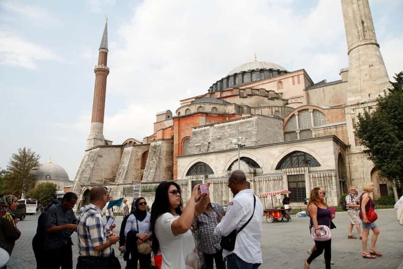 Hagia Sophia, Topkap Palace, Blue Mosque Guided Small Group - Who Should Consider This Tour?