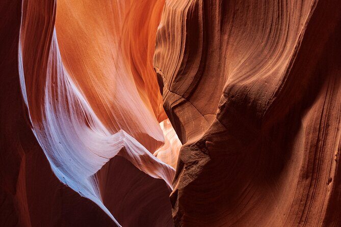 Half Day Antelope Canyon with Horseshoe Bend Tour - Transportation and Group Size