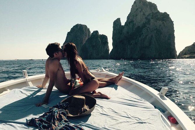 Half day around Capri (4 hours) - Analyzing the Cost and Value