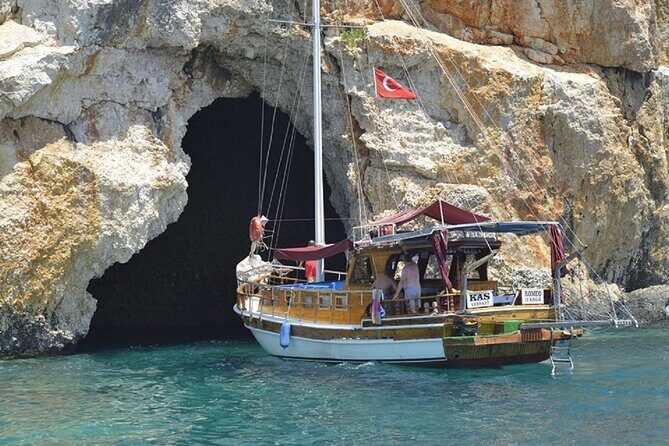 Half-Day Boat Tour to Antalya Waterfalls - What You Can Expect on the Tour