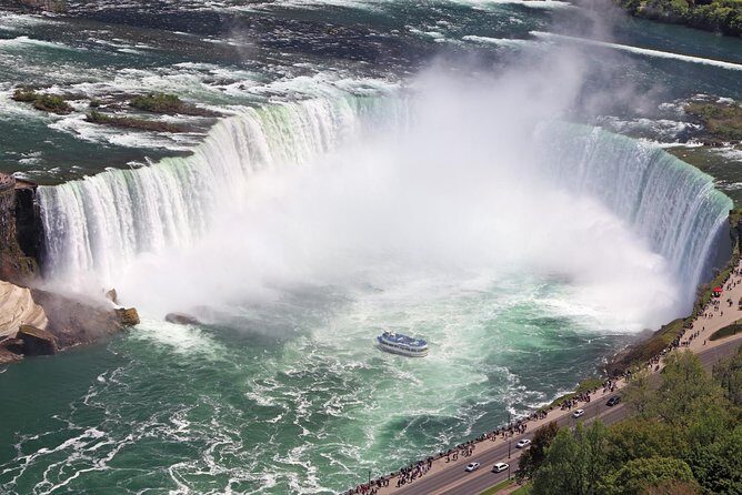 Half-Day Canadian Side Sightseeing Tour of Niagara Falls with Cruise & Lunch - Who Should Consider This Tour?