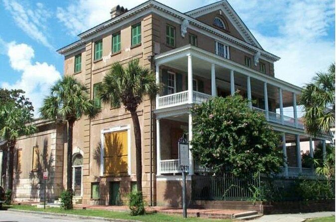 Half Day City Bus Tour, Aiken Rhett House And Charleston Museum - What’s Not So Perfect