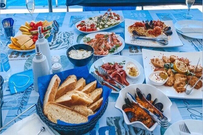 Half-Day Exclusive Catamaran Cruise in Santorini with Meal and Open Bar - Final Thoughts