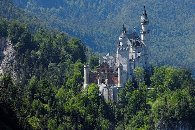 Half day- from Fussen to Neuschwansteincastle & Linderhof castle - What Travelers Say: Insights from Reviews