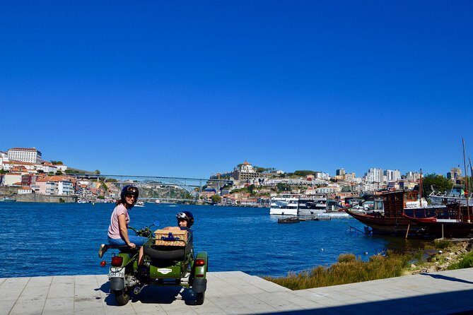 Half Day Highlights of Porto on a glamorous sidecar - A Closer Look at the Itinerary and Highlights