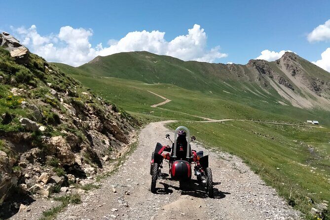 Half Day Hike in Swincar - The Experience for Travelers