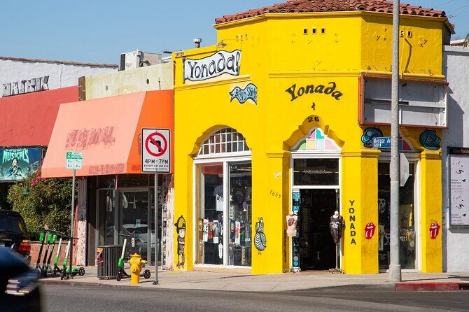 Half Day LA Tour: Hollywood, Celebrity Homes, Santa Monica - FAQs