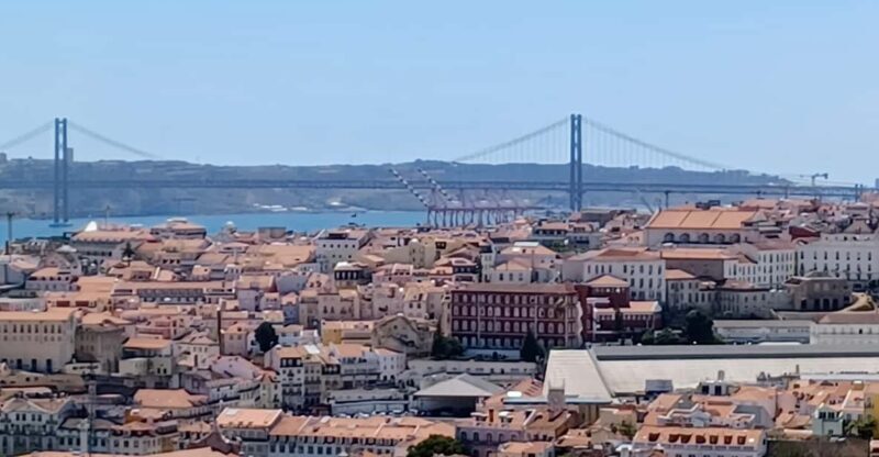 Half day Lisbon Tour Small group through the city of 7 hills - FAQ