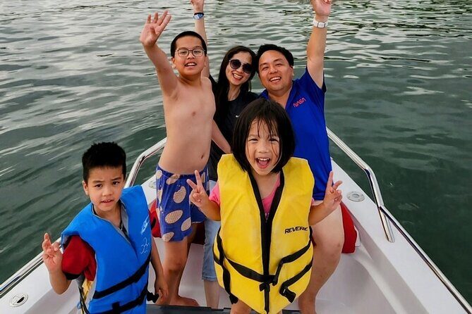 Half Day Luxury Boat Tour in St. Petersburg with Snorkeling - The Sum Up