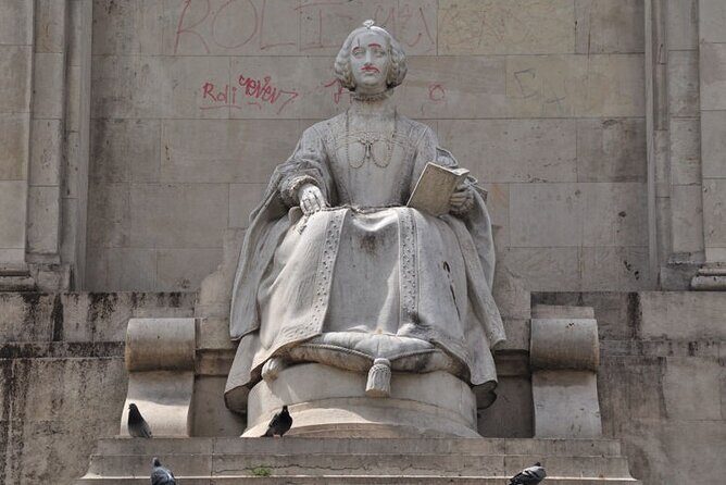 Half Day Madrid Highlights Customizable Walking Tour - Practical Considerations