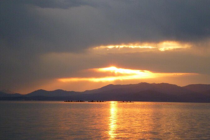 Half Day Paddle on Yellowstone Lake - Exploring Yellowstone Lake by Kayak: A Practical Guide to the Half Day Paddle