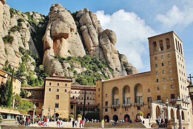 Half Day Private Montserrat Tour - Who Is This Tour Best For?