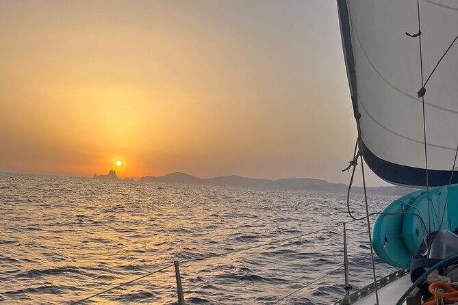 Half Day Private Sailing Cruise in Ibiza - Key Points