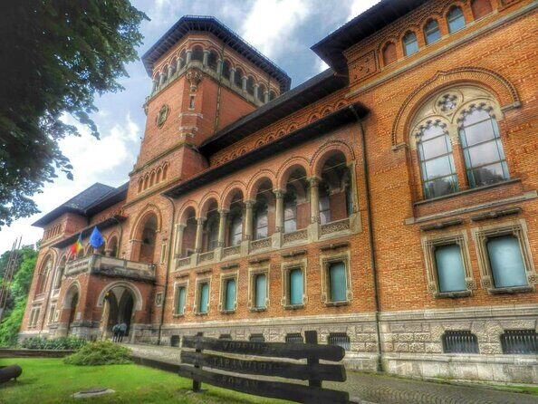 Half-Day Private Sightseeing Tour of Bucharest and its Surroundings Package - Key Points