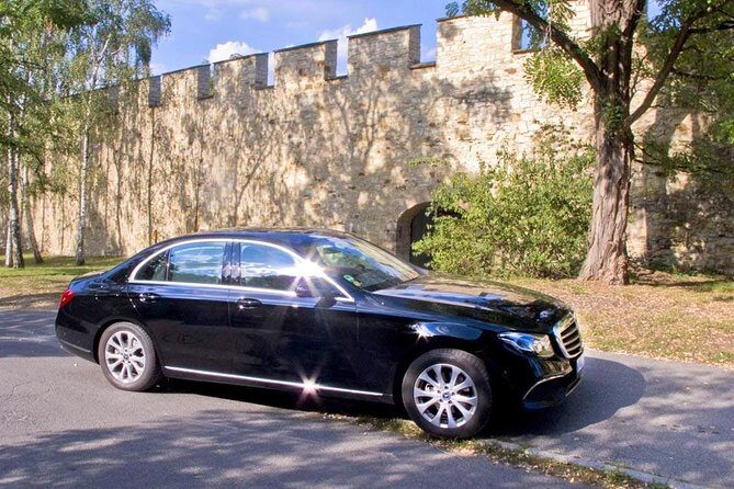 Half-Day Private Tour of Prague + River Cruise by Luxury Mercedes - Key Points