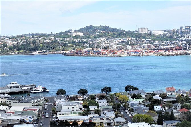 Half-Day: Small Group Auckland Scenic Tour - 4 HOURS - FAQs about the Auckland Scenic Tour