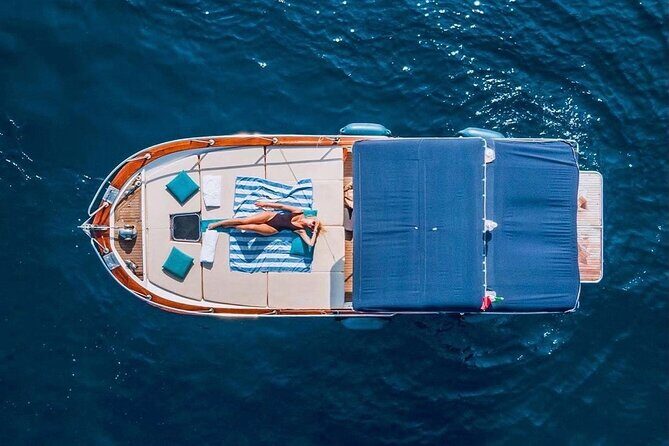 Half day tour of Capri by private boat - Who Should Consider This Tour?