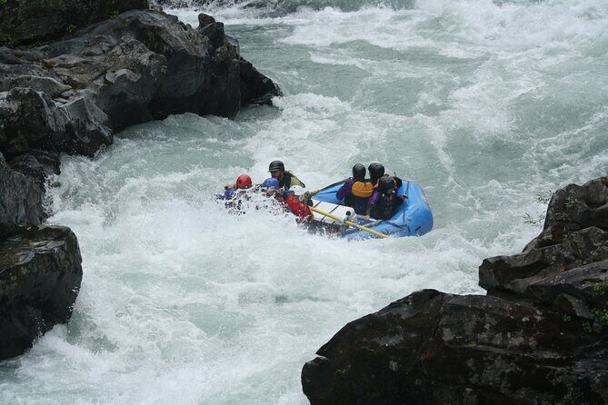Half Day Two Canyon Six Mile Creek Whitewater Rafting - The Details: Gear, Guides, and Group Size