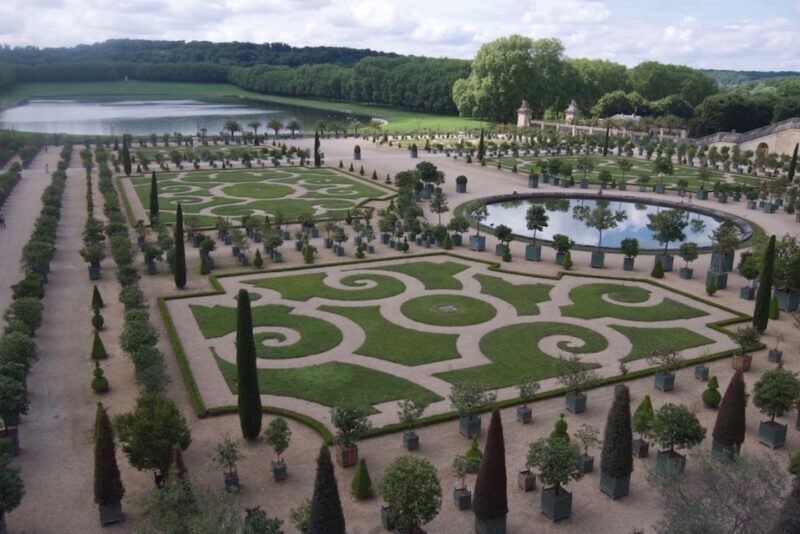 Half Day Versailles Palace & Gardens Tour From Versailles - Detailed Tour Breakdown