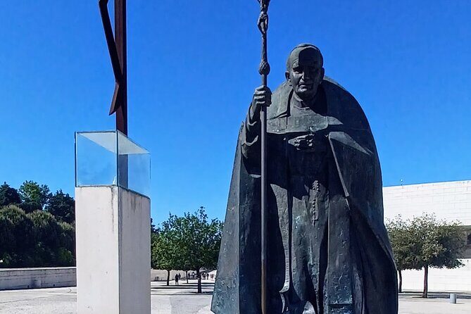 Half Day Visit Fatima and Village of the Pastorzinhos small group - Exploring Fátima: A Practical Guide to the Half-Day Small Group Tour