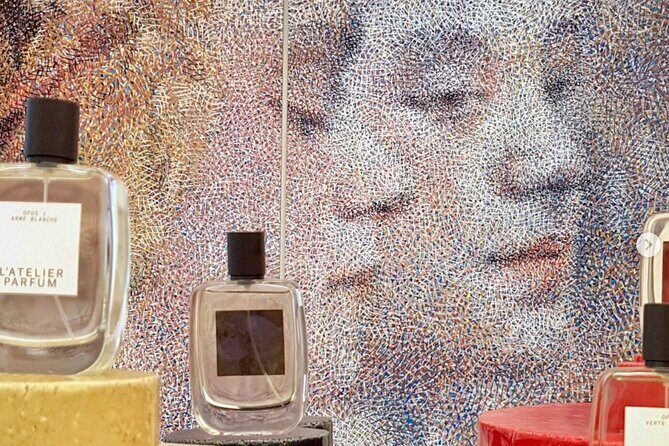 Half day Walking tour, Paris Sights and Fun Perfume Experience - FAQs