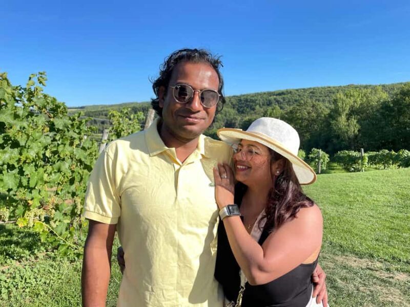 Halifax: Peggy's Cove, Lunenburg, and Annapolis Valley Tour - Transportation & Guides: The Heart of the Experience