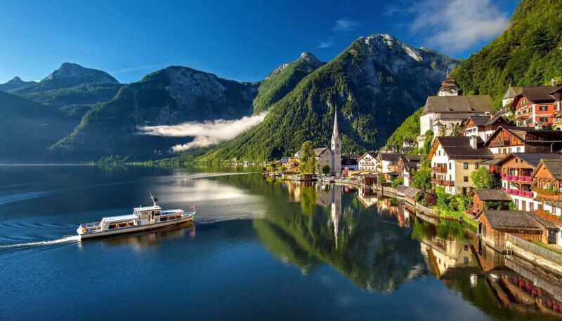 Hallstatt daytrip: Transfer to Hallstatt + Salzburg and back - Who Should Consider This Tour?