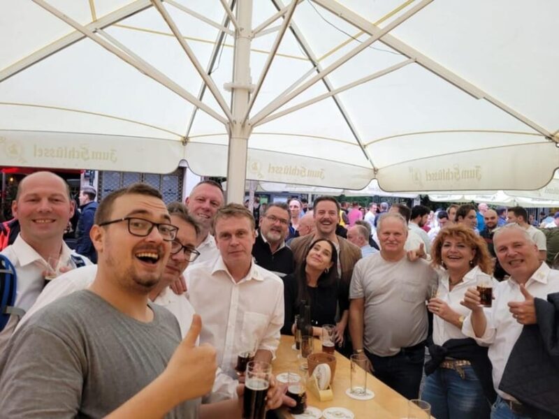 (H)Alt! 4 Bier! Brauhaus! Führung! - Key Points