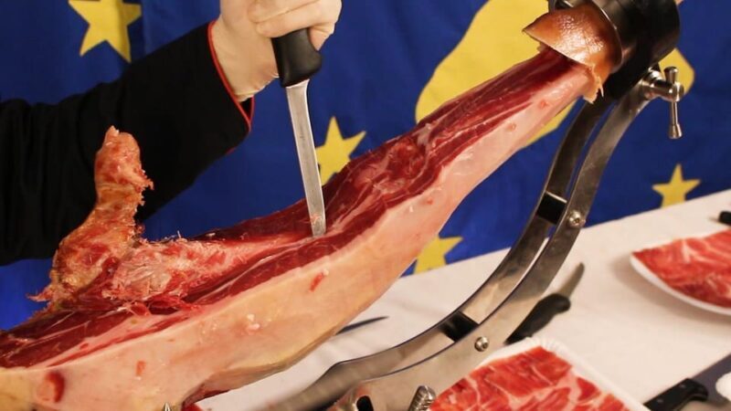 Ham Cutting Masterclass + Tasting: Granada - The Hands-On Experience: Cutting and Tasting