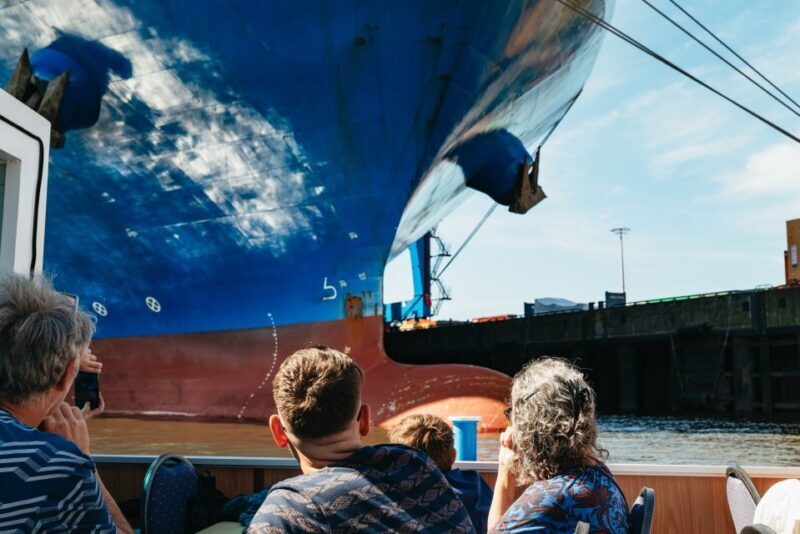 Hamburg: 1.5-Hour Harbor and Speicherstadt Day Cruise - FAQ