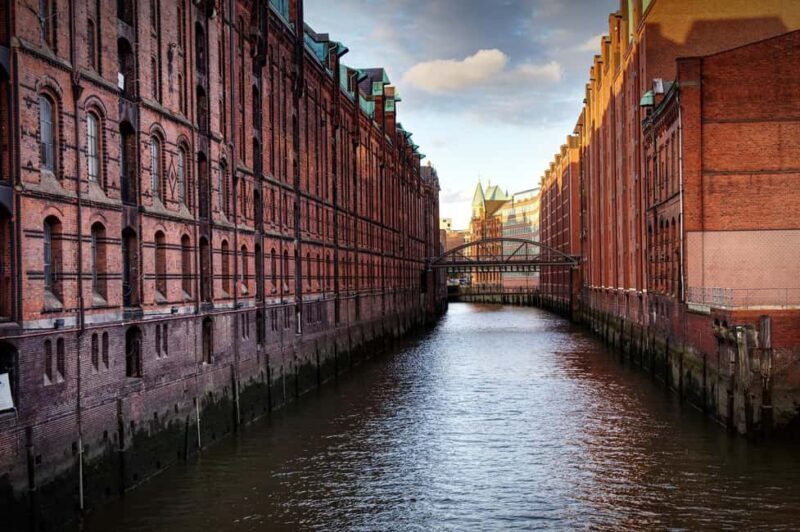 Hamburg: 2-hour harbor tour through the port of Hamburg - What Makes This Tour Stand Out?