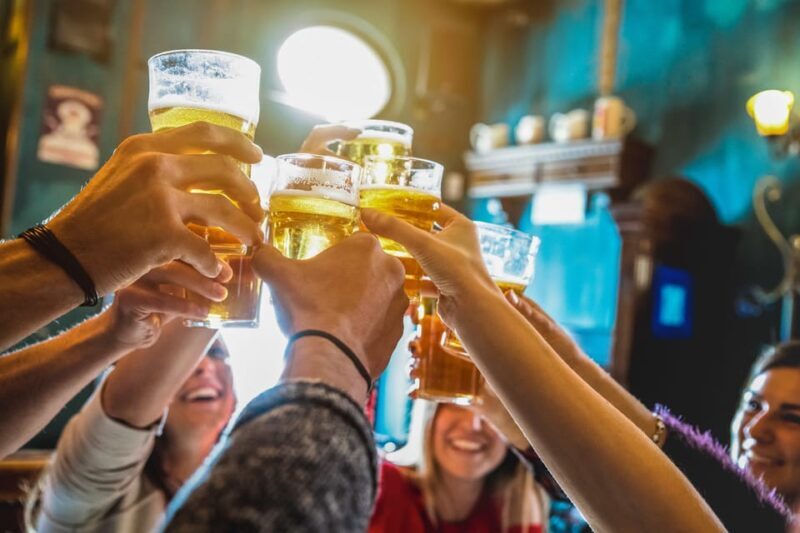 Hamburg: 2 Nights PubCrawl Party through the Reeperbahn - Who Will Love This Tour?