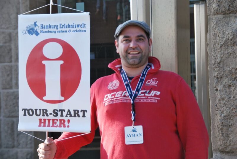 Hamburg: 3-Hour Limousine Tour with Driver-Guide - Key Points