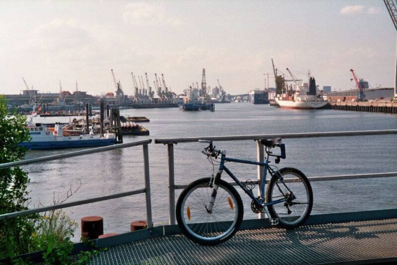 Hamburg: Bike Tour of the Speicherstadt & Old Harbor - An In-Depth Look at the Hamburg Bike Tour