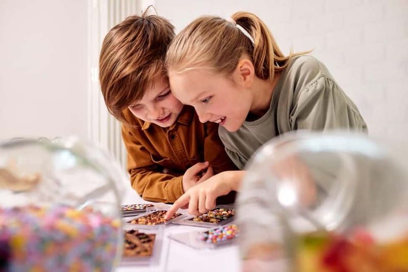 Hamburg: Chocoversum Guided Tour with Tastings - What you’ll learn along the chain (without getting stuck in textbooks)