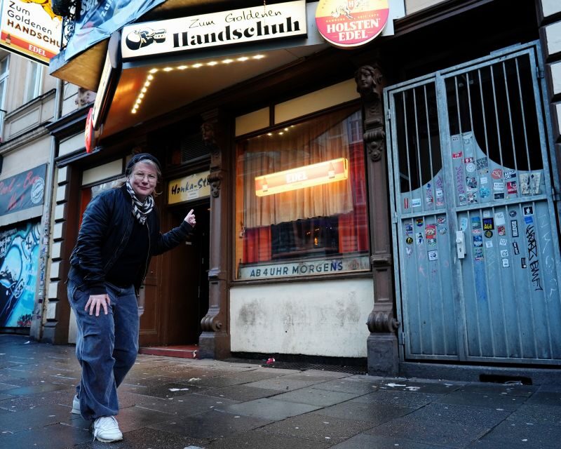 Hamburg: Crimes of St. Pauli Guided Walking Tour - Key Points