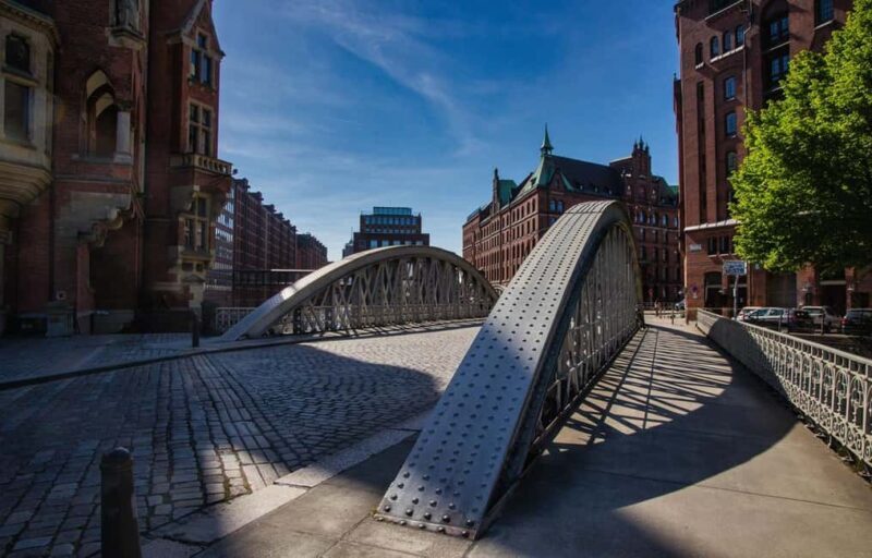 Hamburg: Discovery Tour - Westfieldcenter to Elbphilharmonie - The Sum Up