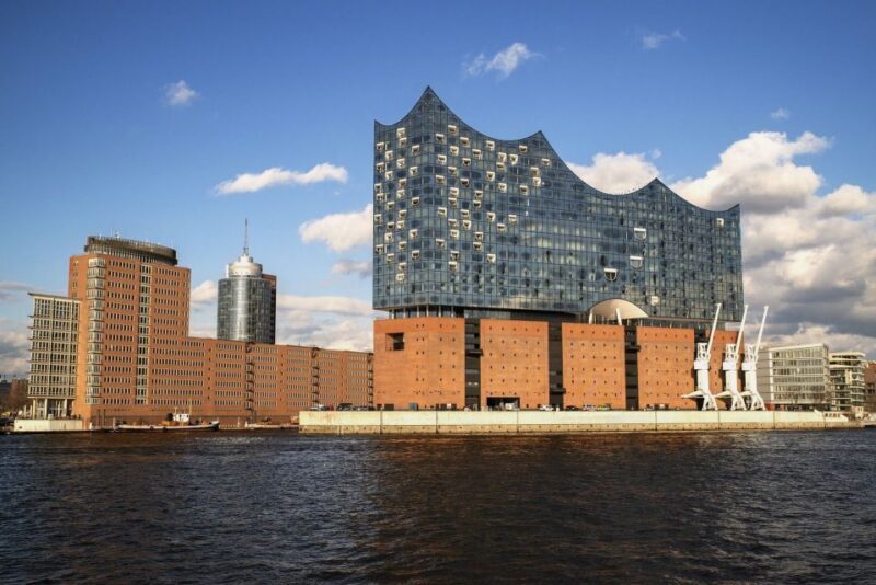 Hamburg: Elbe Riverside Private Guided Walking Tour - Final Thoughts