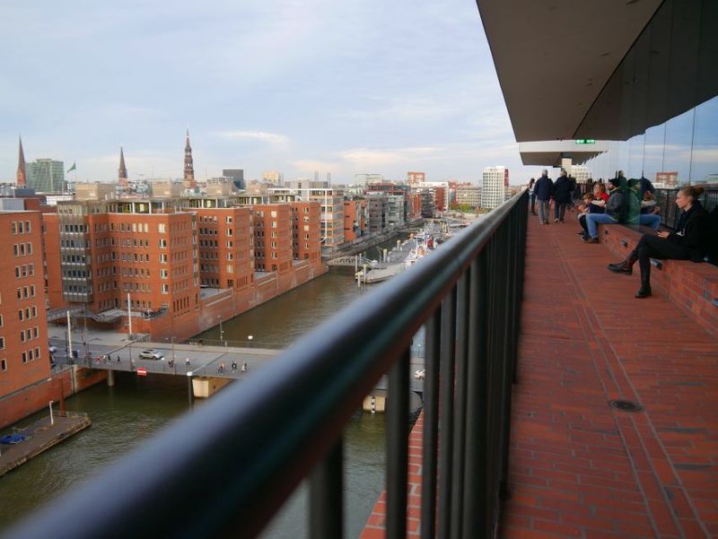 Hamburg: Elbphilharmonie Plaza Guided Tour - Timing, Cancellation, and Getting In Smoothly