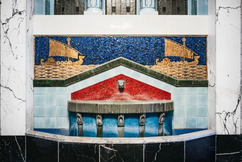 Hamburg: Guided Walking Tour for Magic Fans - Key Points