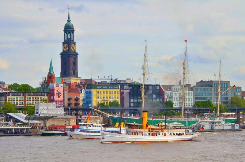 Hamburg: Hop on Hop off city tour and 1 hour harbor tour - The Practical Breakdown of the Hamburg Tour