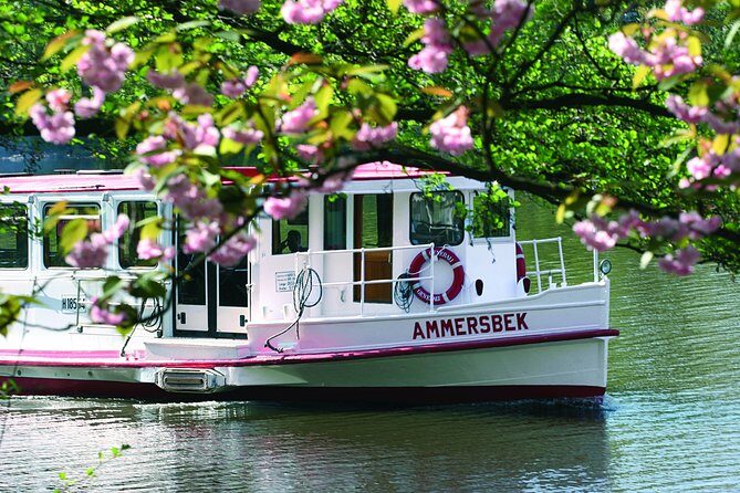 Hamburg Hop-on-Hop-off Tour, Harbor and Lake Alster Cruise - What to Expect from the Hamburg Hop-on-Hop-off Experience