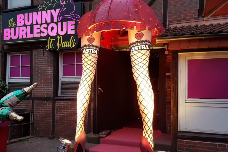 Hamburg: In the Footsteps of "Olivia" Reeperbahn Tour - Who Will Love This Tour?