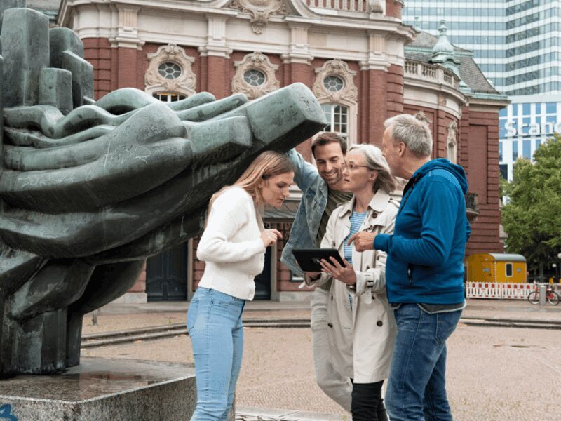 Hamburg: Krimi-Rätseltour Schanze - The Balance of Value and Experience