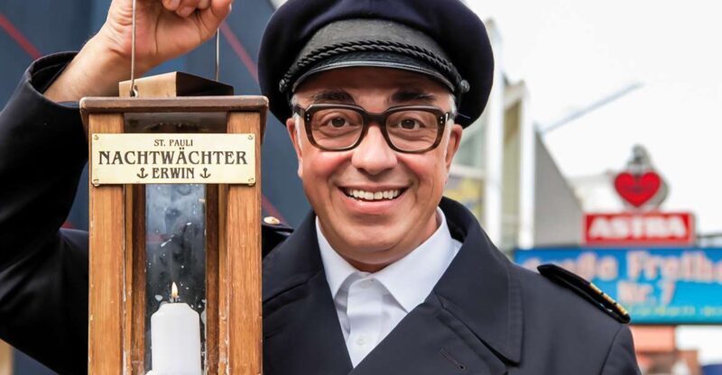 Hamburg: Night Watchman's Tour of St. Pauli in German - The Practical Side: How the Tour Works