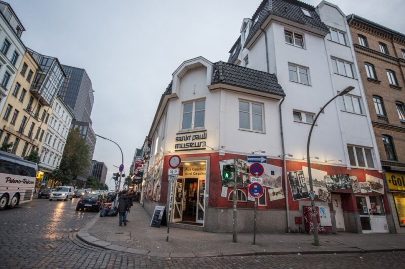 Hamburg: Olivia Jones Tour with Iconic Barker Fabian - Who is This Tour Best For?