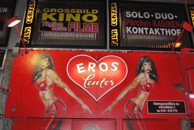 Hamburg: Private 1.5-Hour Walking Tour of St. Pauli - Who Should Consider This Tour?